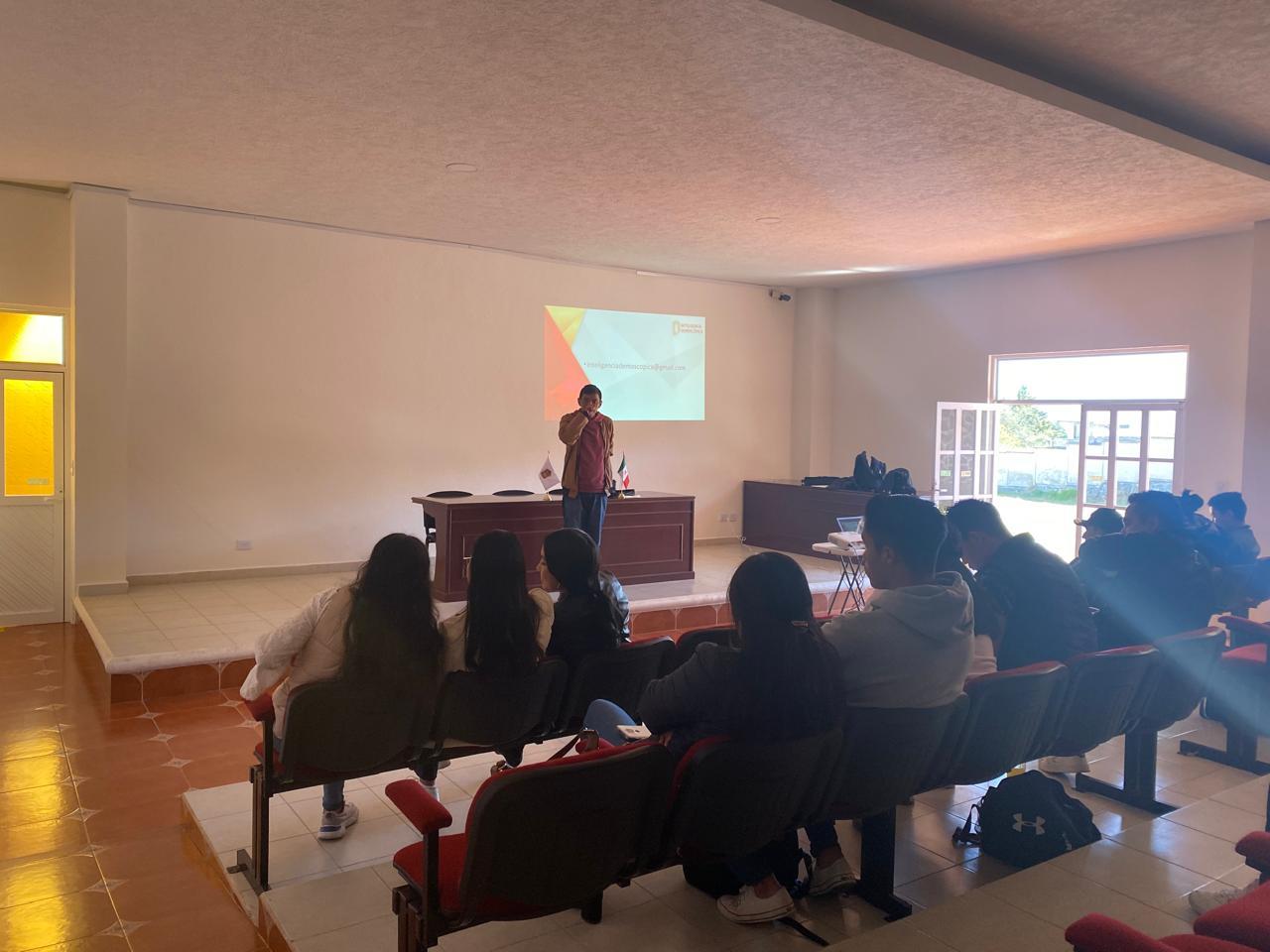 Estamos integrados por un grupo de científicos sociales con experiencia en el sector público y privado. Nuestros especialistas han colaborado en proyectos de impacto social, en estancias nacionales e internacionales, por lo que nuestras recomendaciones son cruciales para agentes de cambio políticos, empresariales y especulativos.&nbsp;